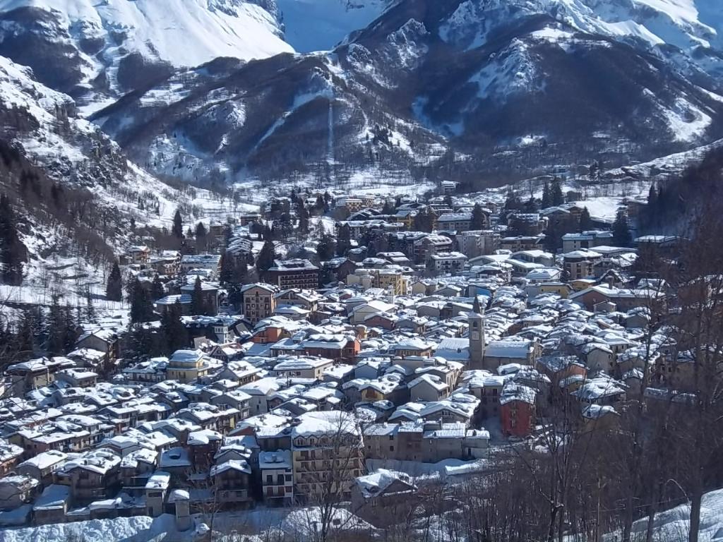  limone-piemonte vendita quart:  abitare-4-sas