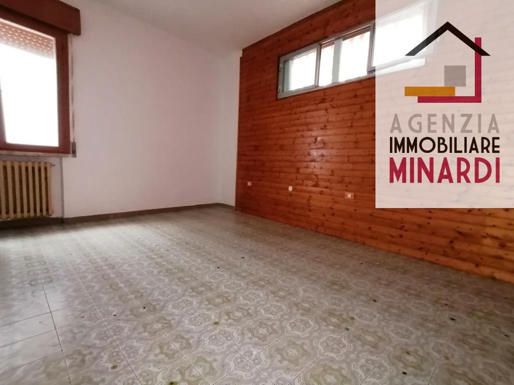  faenza vendita quart:  agenzia-immobiliare-minardi-di-studio-camp-snc