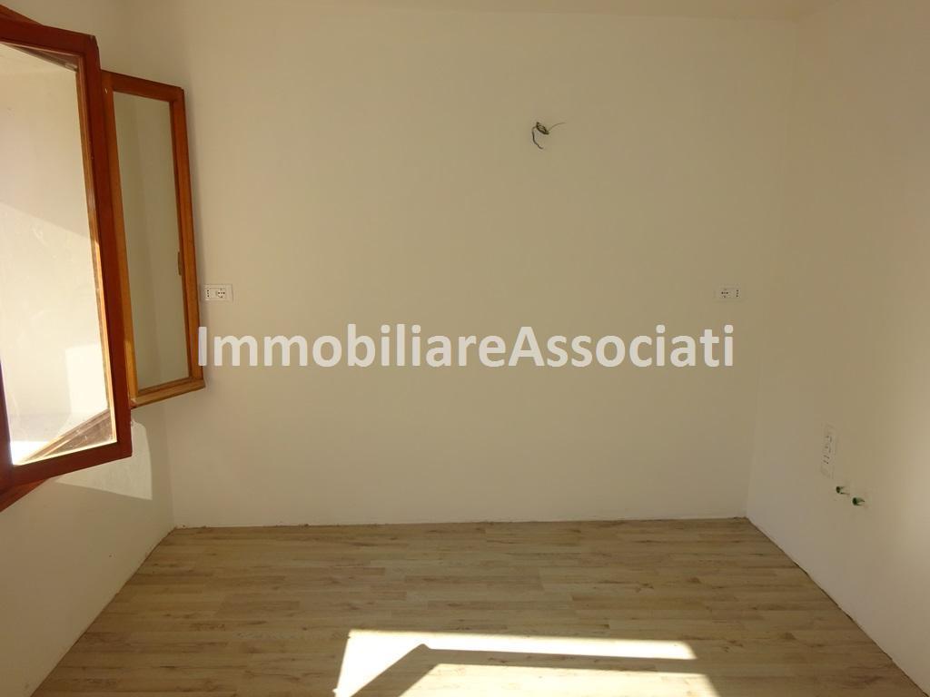 Rustico - Cascina BASSANO DEL GRAPPA vendita    IMMOBILIARE ASSOCIATI DI ANDOLFATO EMANUELA MIRCA