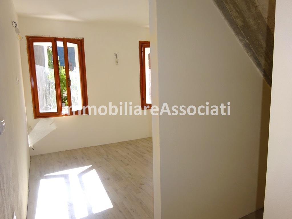 Appartamento BASSANO DEL GRAPPA vendita    IMMOBILIARE ASSOCIATI DI ANDOLFATO EMANUELA MIRCA