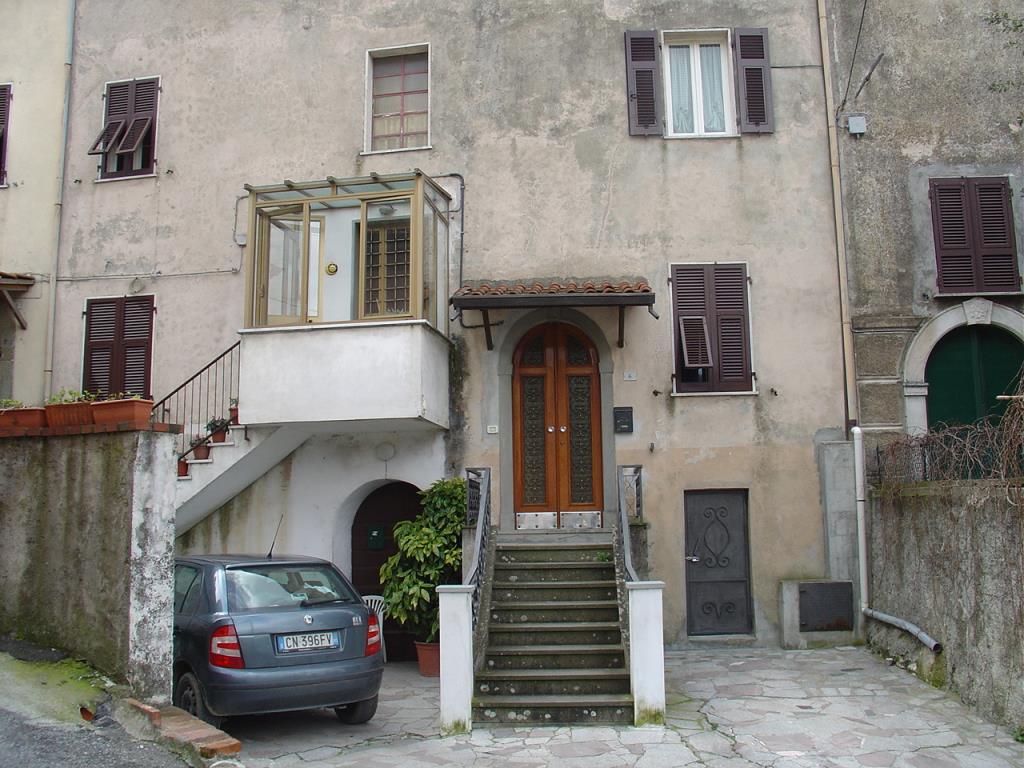  sarzana vendita quart:  il-centro-immobiliare-snc-di-stefano-santi