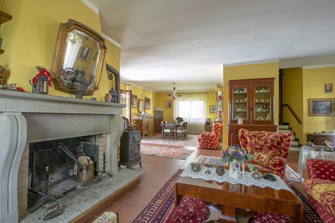 Villa CASELLE LURANI vendita   VIA DE GASPERI OLIVIMMOBILIARE SRL