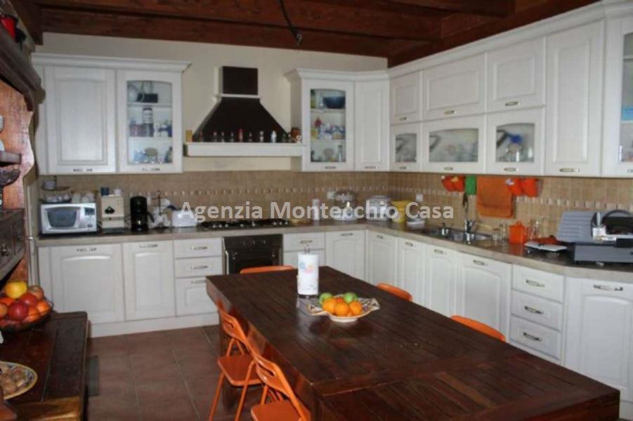 Villa Unifamiliare - Indipendente MONTECALVO IN FOGLIA vendita   Via Seriole Agenzia Montecchio Casa