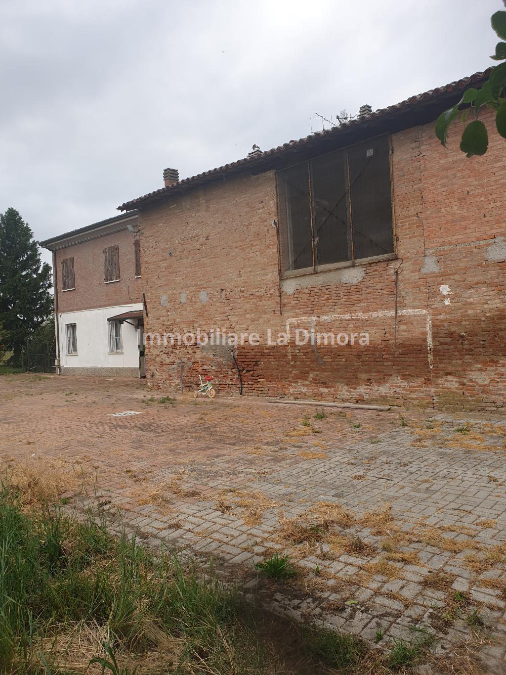  imola vendita quart:  immobiliare-la-dimora