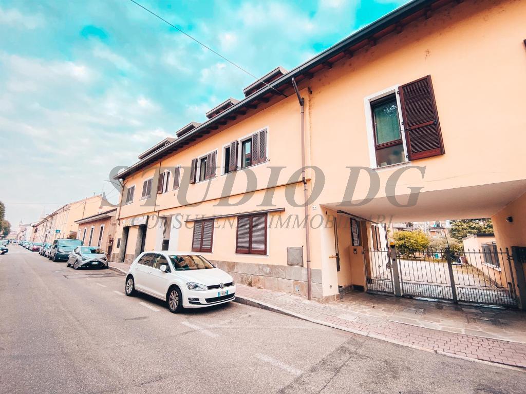  cesano-maderno vendita quart:  studio-dg-immobiliare