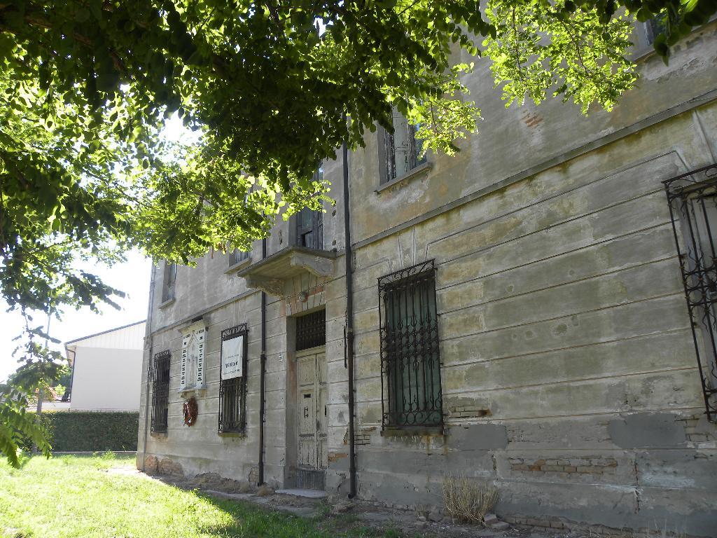 Villa Unifamiliare - Indipendente RAVENNA vendita  MANDRIOLE Via Mandriole SIVA DI VENTURINI IVANO