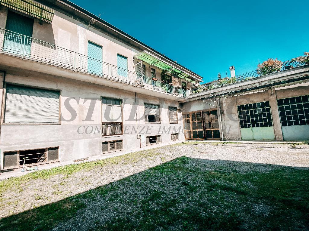  cesano maderno vendita quart:  studio dg immobiliare