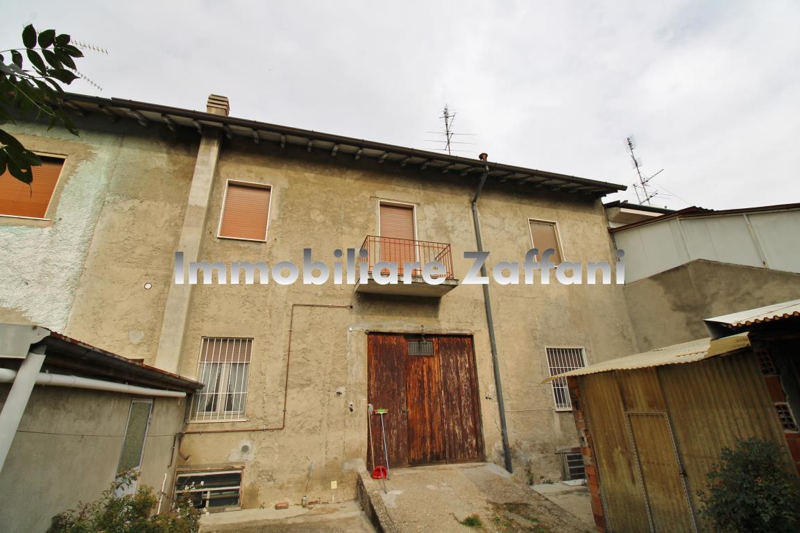 Villa Unifamiliare - Indipendente LEGNANO vendita   Via Ciro Menotti Immobiliare 2000 Snc