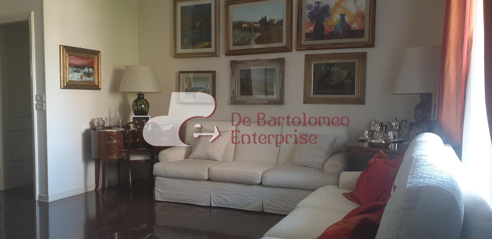  bari vendita quart: poggiofranco de bartolomeo enterprise