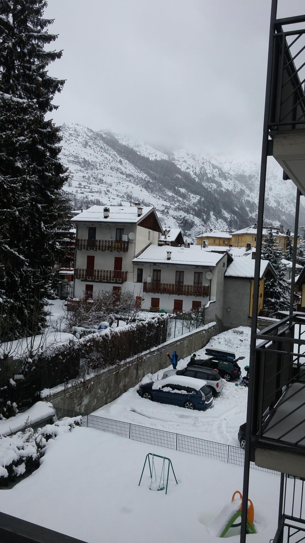 Appartamento BARDONECCHIA vendita   Viale stazione BIMAR SAS DI ROSSI IVANO & C.