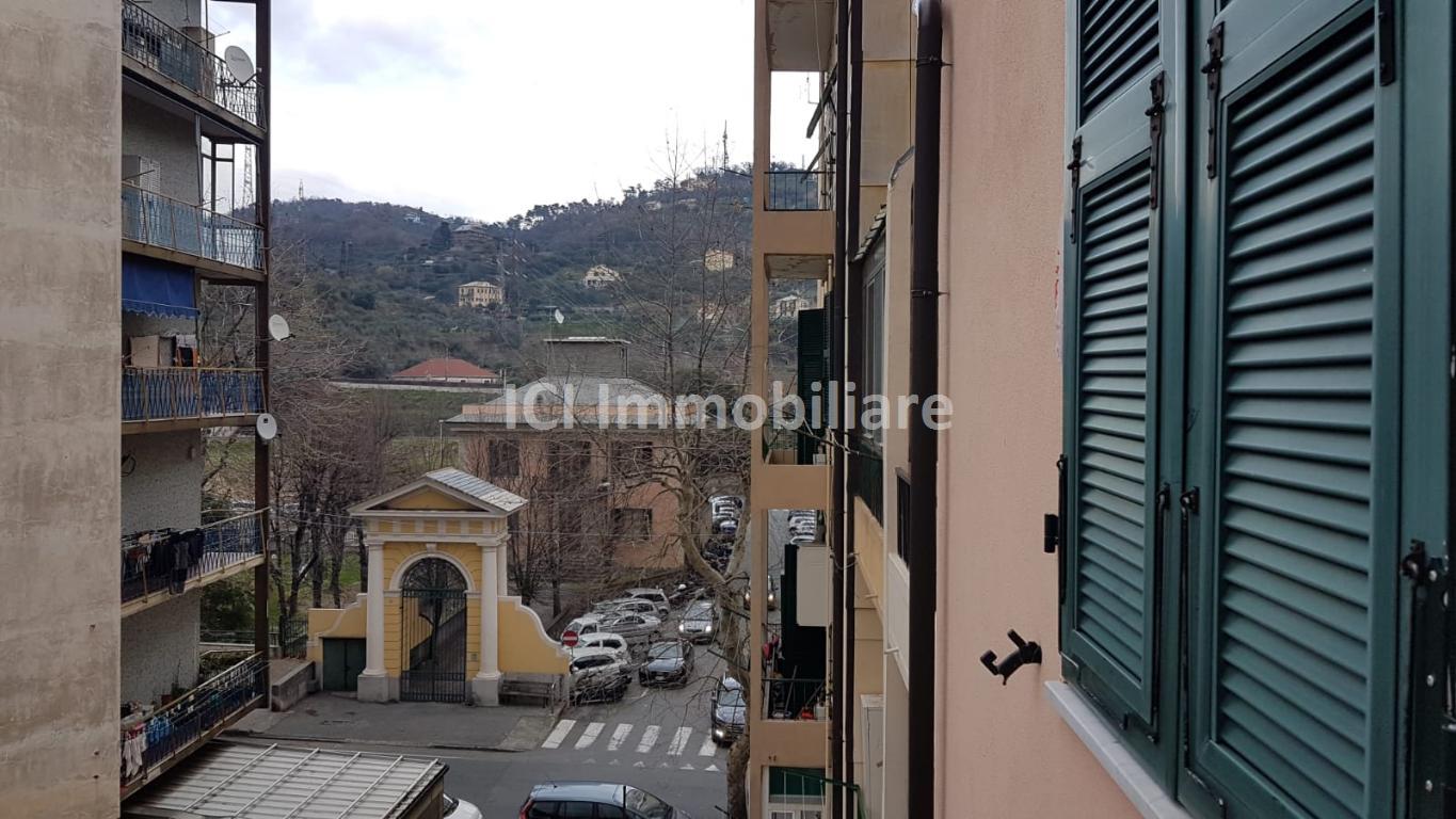 Appartamento SAVONA vendita  LAVAGNOLA Via Cesare Garroni ICI IMMOBILIARE