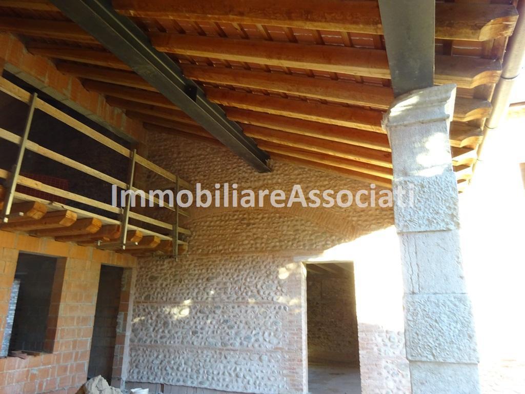 Villa BASSANO DEL GRAPPA vendita    IMMOBILIARE ASSOCIATI DI ANDOLFATO EMANUELA MIRCA