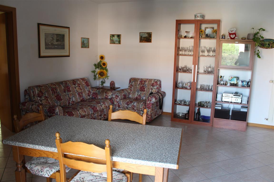  vallefoglia vendita quart:  agenzia-montecchio-casa