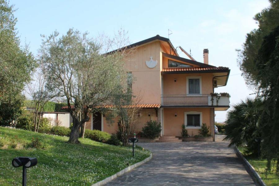  montelabbate vendita quart:  agenzia-montecchio-casa