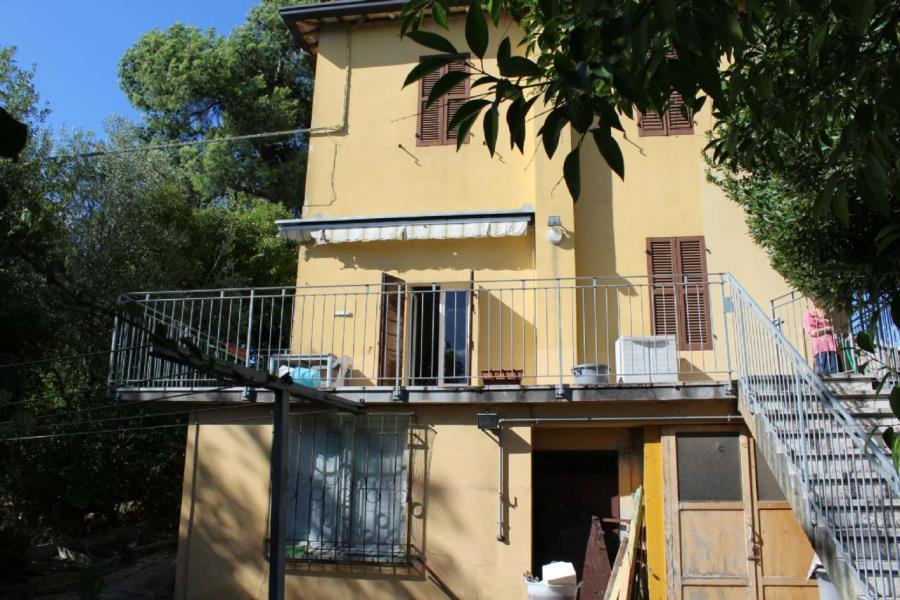 villa unifamiliare - indipendente tavullia vendita    agenzia montecchio casa