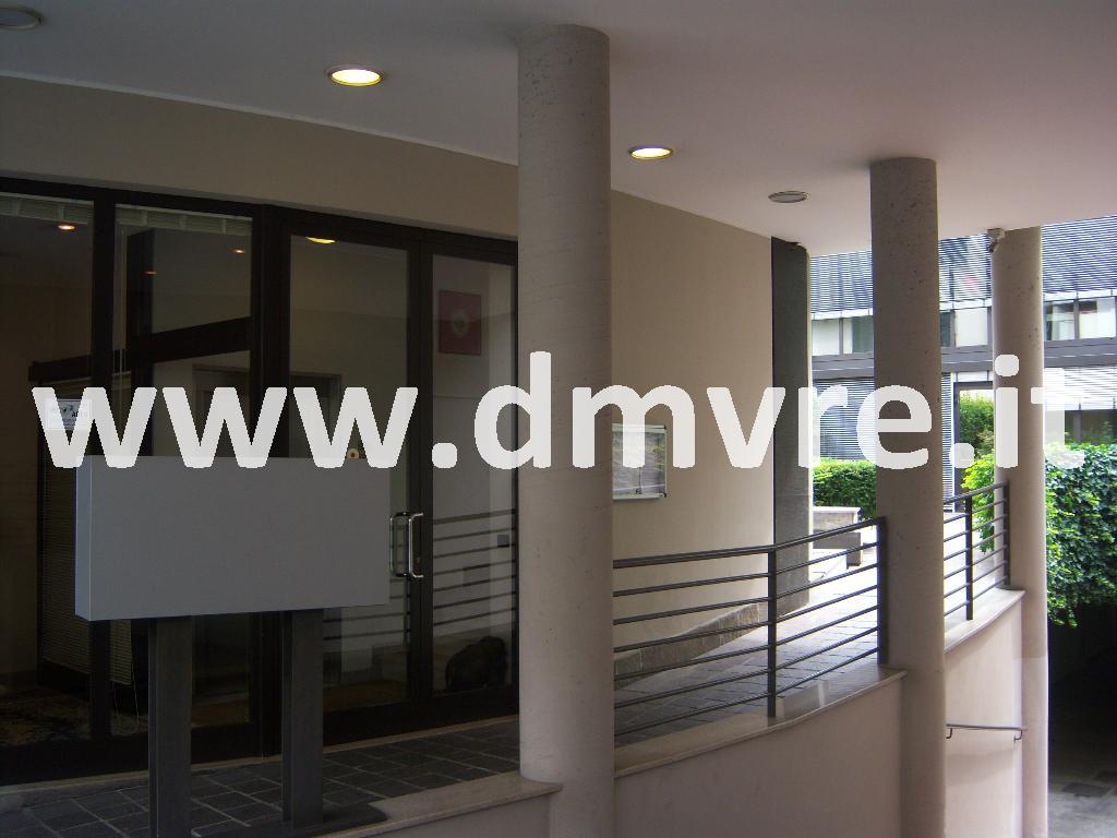 Appartamento MILANO affitto   Largo La Foppa DMV Real Estate