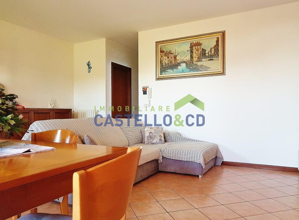 Villa Affiancata - Schiera PUEGNAGO SUL GARDA vendita   Via Tavaredo CASTELLO&CD Immobiliare di Rambaldini Loretta