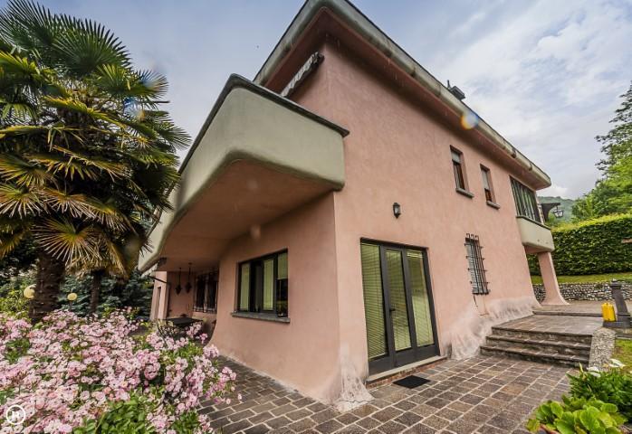 Villa LECCO vendita   via della valsassina Agenzia Immobiliare Metroquadro