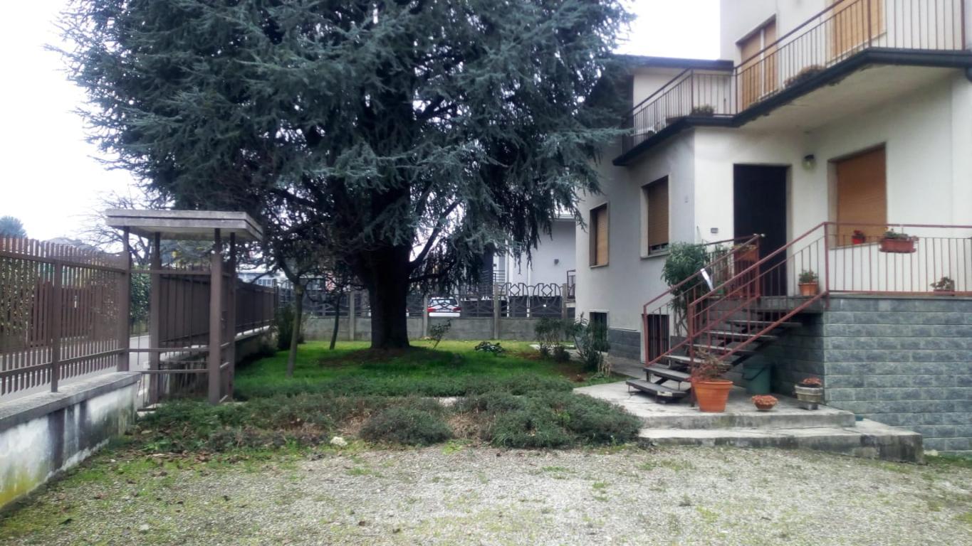  cesano-maderno vendita quart:  amoruso-immobiliare