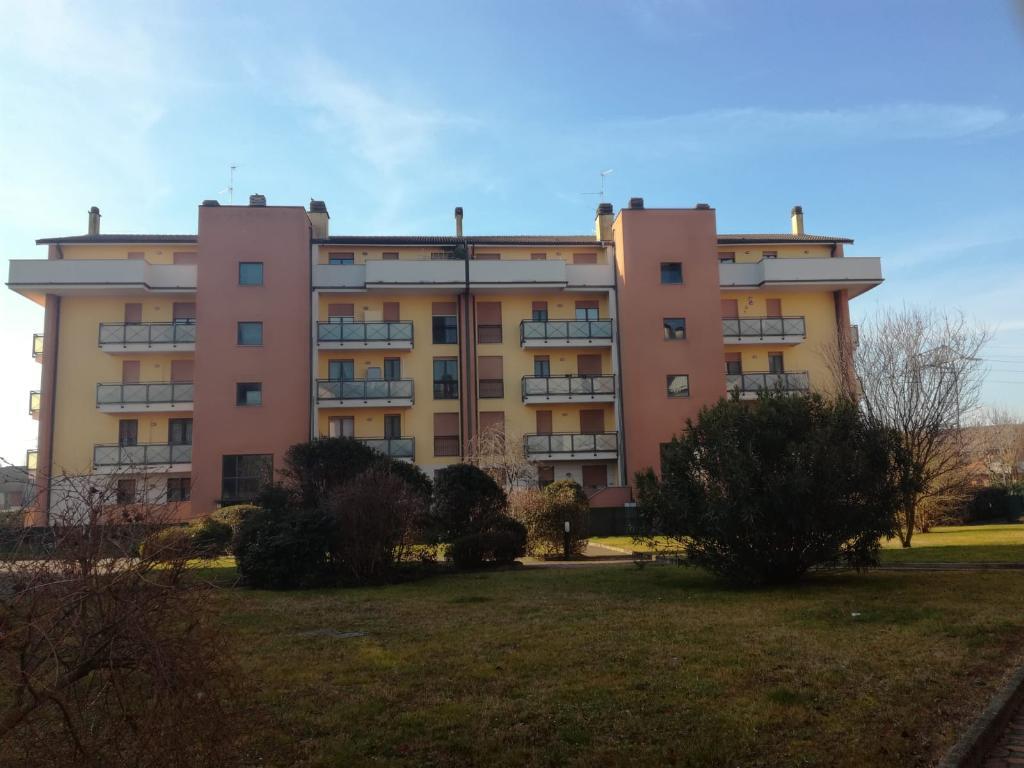  tavazzano-con-villavesco vendita quart:  studio-lingiardi-servzi-immobiliari-srl