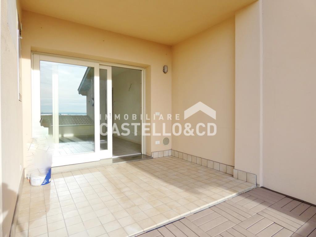 Appartamento POLPENAZZE DEL GARDA vendita   Via Maglio CASTELLO&CD Immobiliare di Rambaldini Loretta