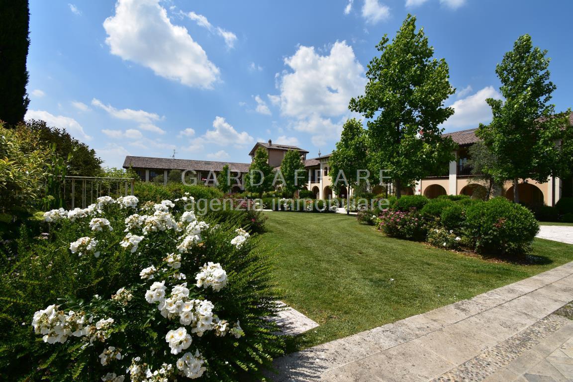 Appartamento POZZOLENGO vendita   Località Bella Vista Gardaffare Sirmione