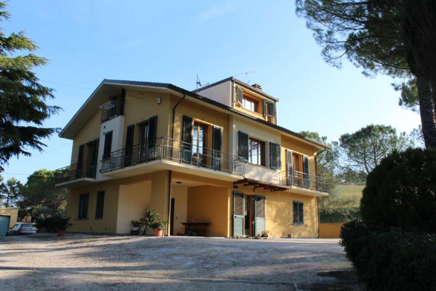 villa unifamiliare - indipendente pesaro vendita   agenzia montecchio casa