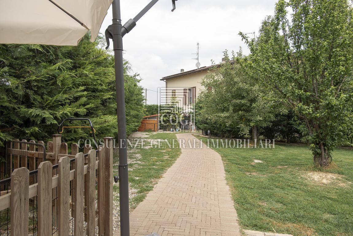 Villa Semi Indipendente IMOLA vendita   Via Lughese Nord Compro Casa Srl