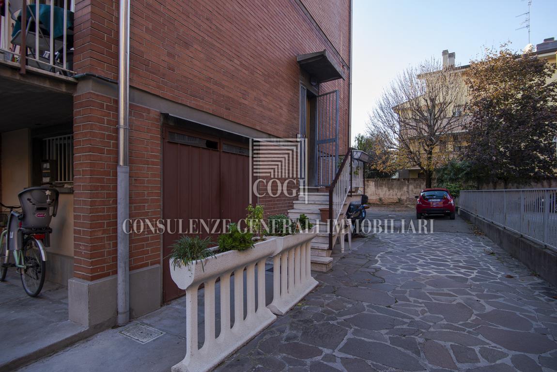  imola vendita quart:  compro-casa-srl