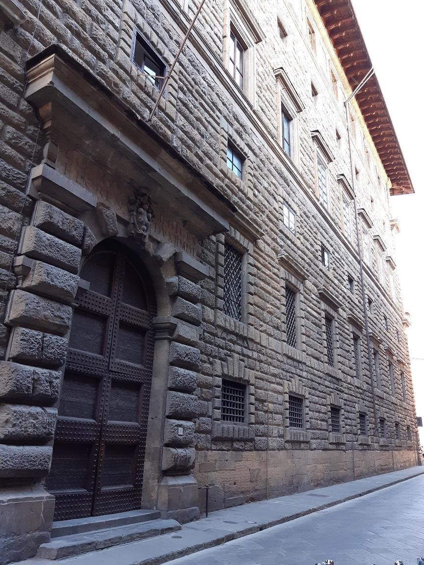 Appartamento FIRENZE affitto  CENTRO STORICO via del Leone Casaexpress Immobiliare