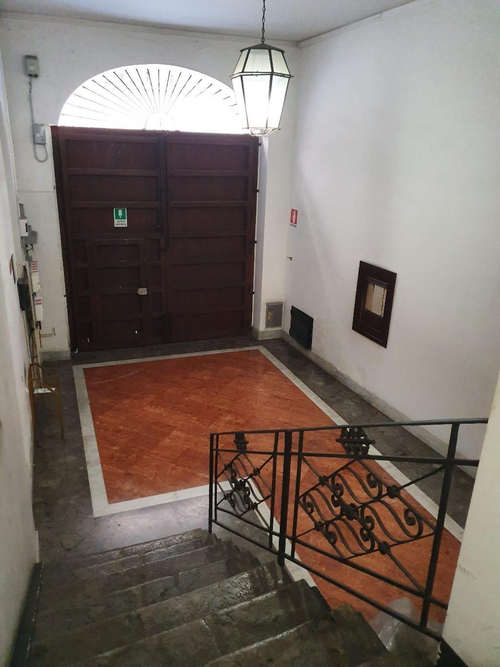 Appartamento PALERMO affitto  Centro storico Via Antonio Gagini Punto Casa di Claudio Costantino