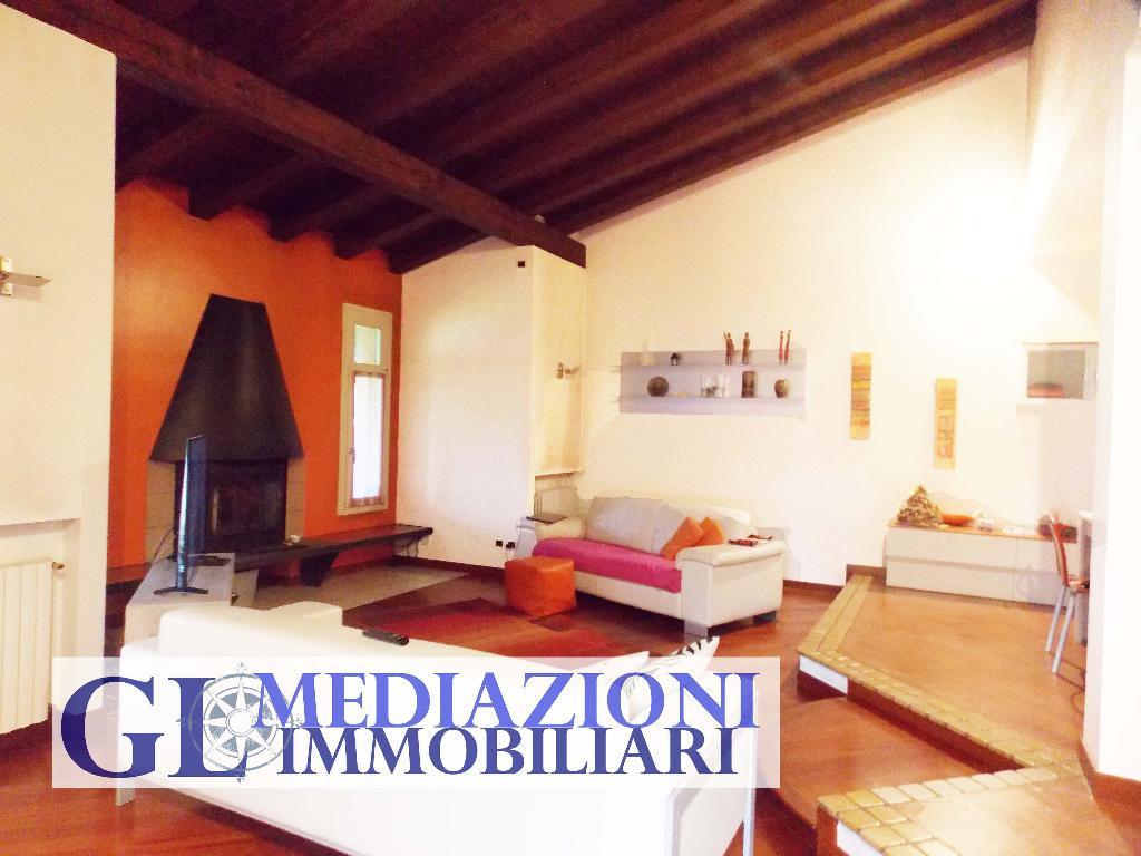 Villa Bifamiliare SANTA MARIA DI SALA vendita    GL MEDIAZIONI IMMOBILIARI S.R.L.