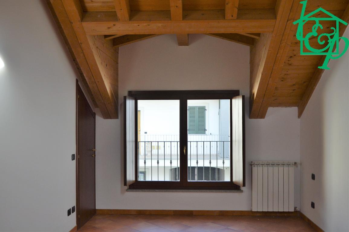 Appartamento VIMERCATE affitto   VIA GARIBALDI Studio Immobiliare B e P