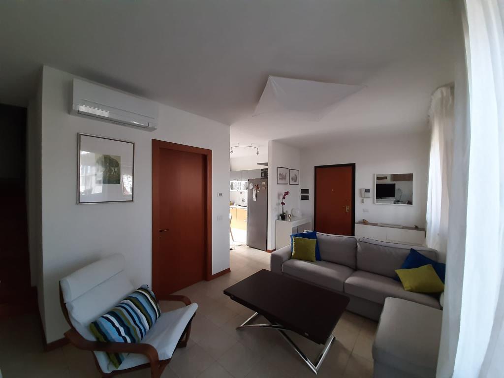 Appartamento FIRENZE vendita  STATUTO viale Corsica Casaexpress Immobiliare