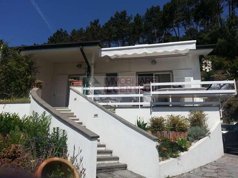 Villa Semi Indipendente AMEGLIA vendita    IL CENTRO IMMOBILIARE snc di Stefano Santi