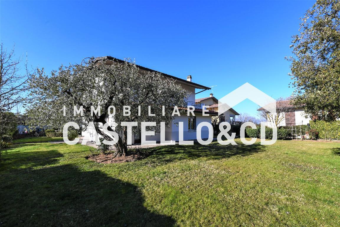 Villa DESENZANO DEL GARDA vendita   via dugazze CASTELLO&CD Immobiliare di Rambaldini Loretta