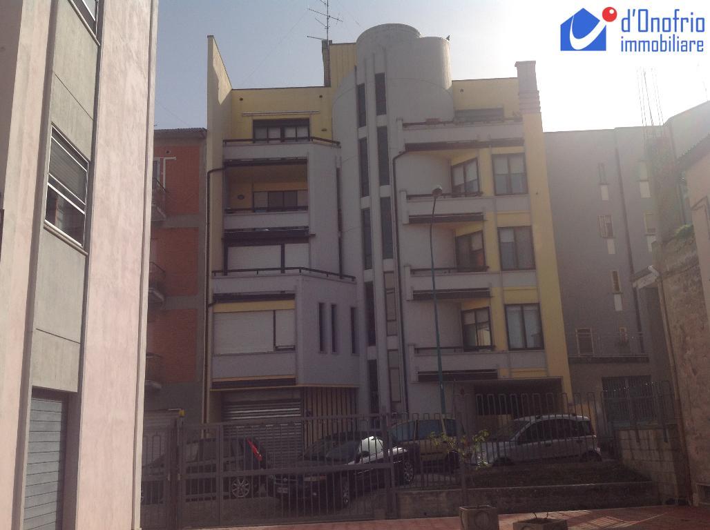  campobasso affitto quart:  studio-immobiliare-d