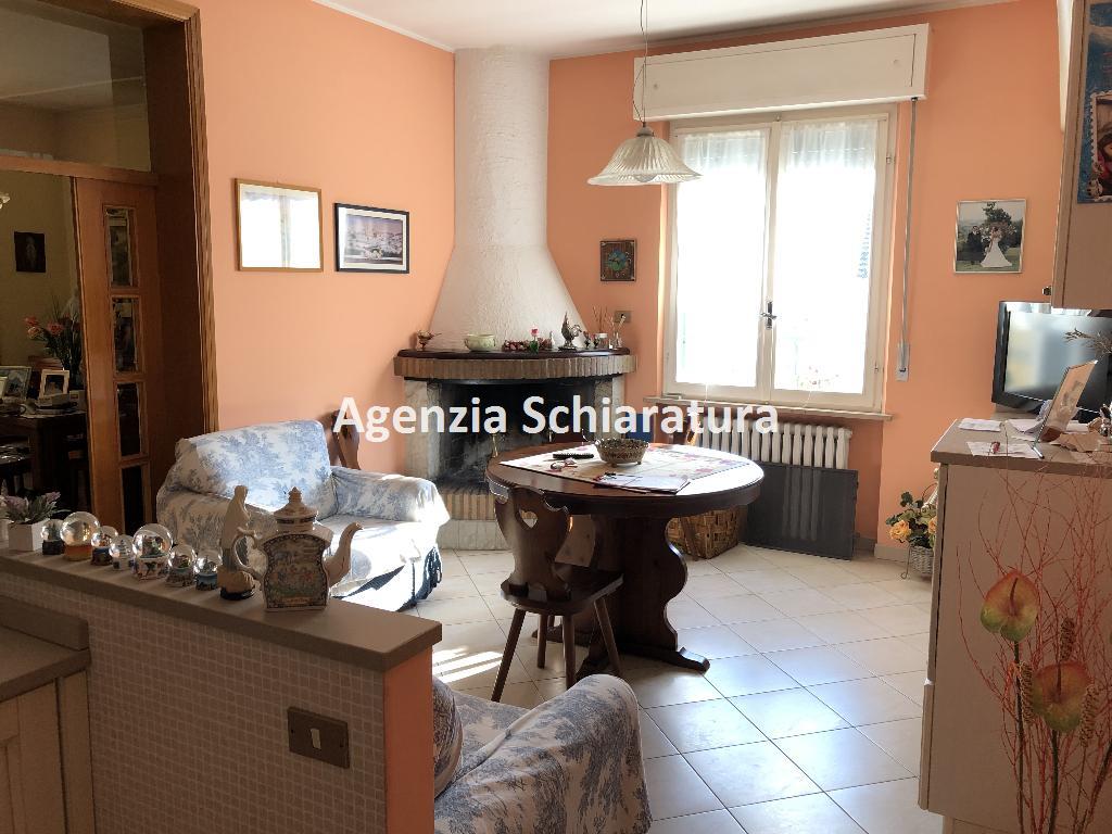  petriano vendita quart:  agenzia immobiliare schiaratura