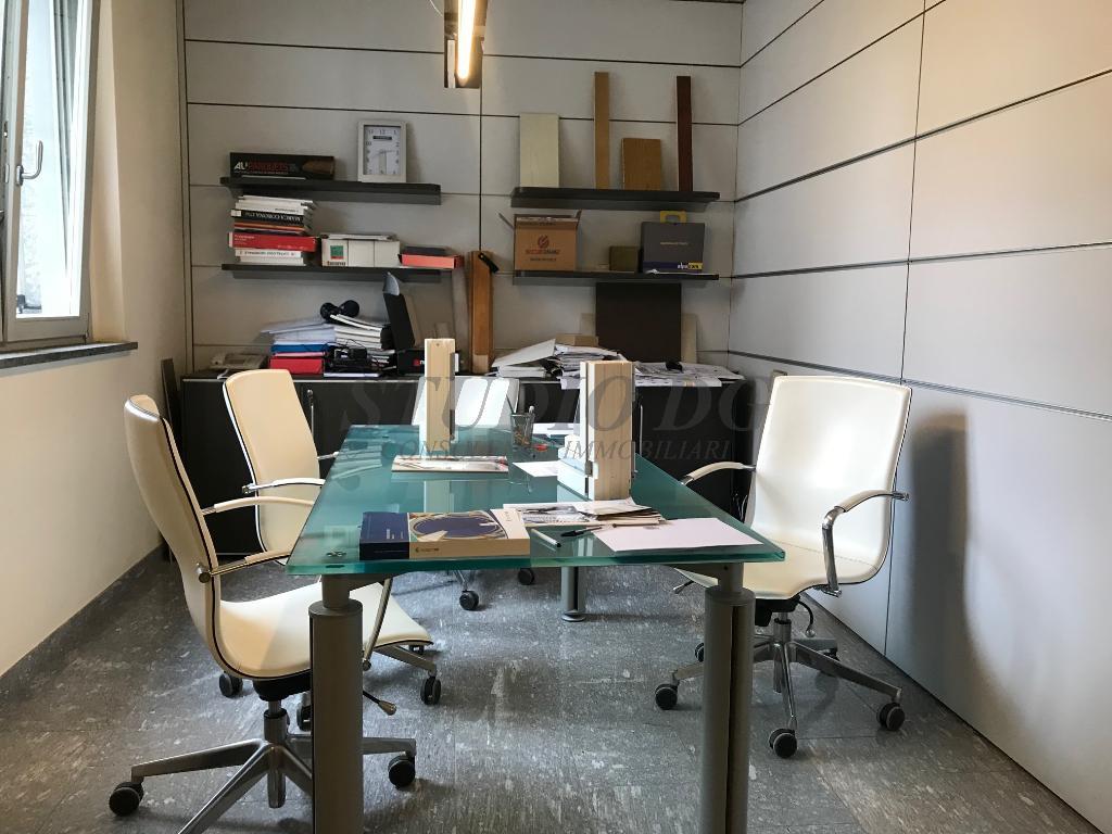 Appartamento CESANO MADERNO vendita   Via Piave Studio DG Immobiliare