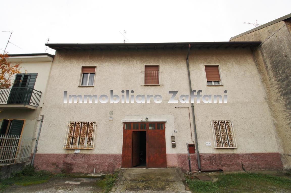 Villa Unifamiliare - Indipendente LEGNANO vendita   Via Ciro Menotti Immobiliare 2000 Snc