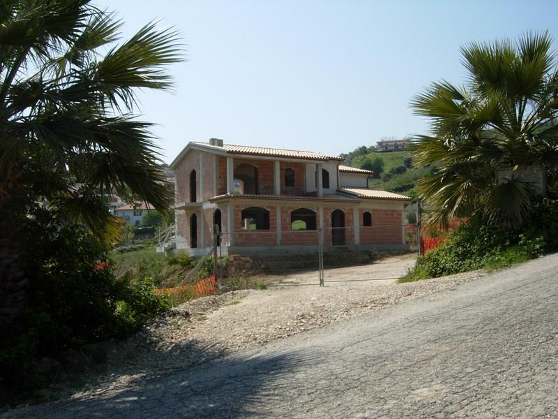 Rif. LC1586 Villa in vendita a Colonnella con vista mare