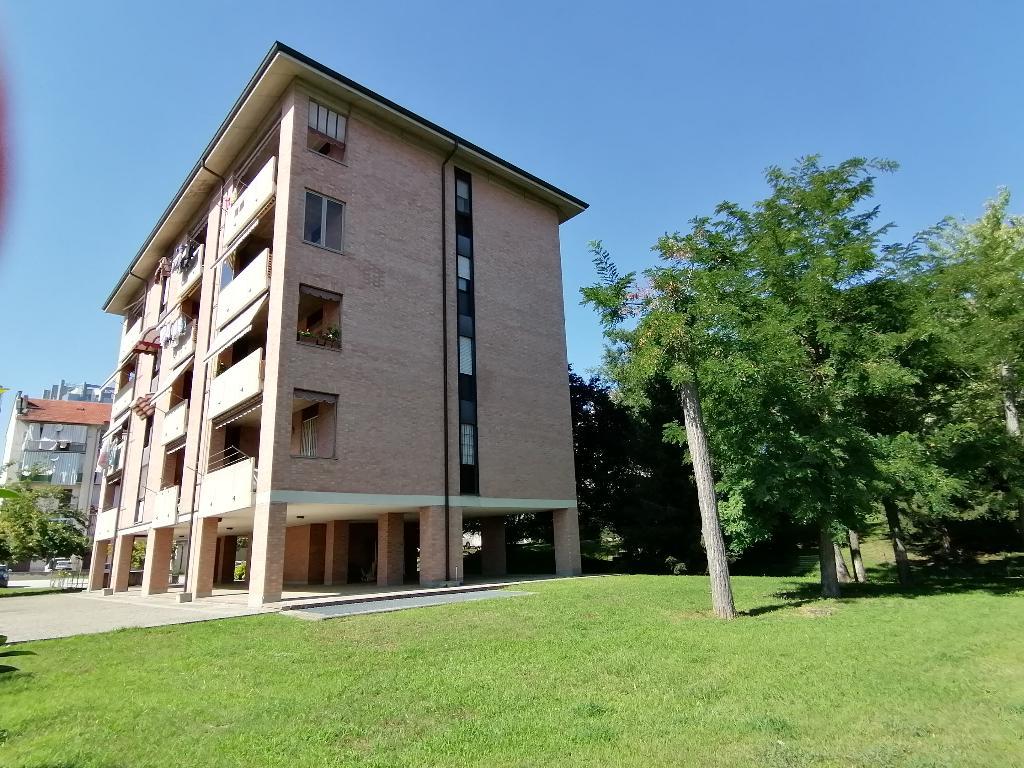  asti vendita quart:  tuttocase agenzia immobiliare