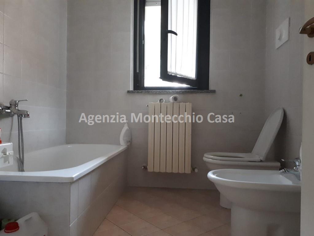 Appartamento VALLEFOGLIA vendita   Via Roma Agenzia Montecchio Casa