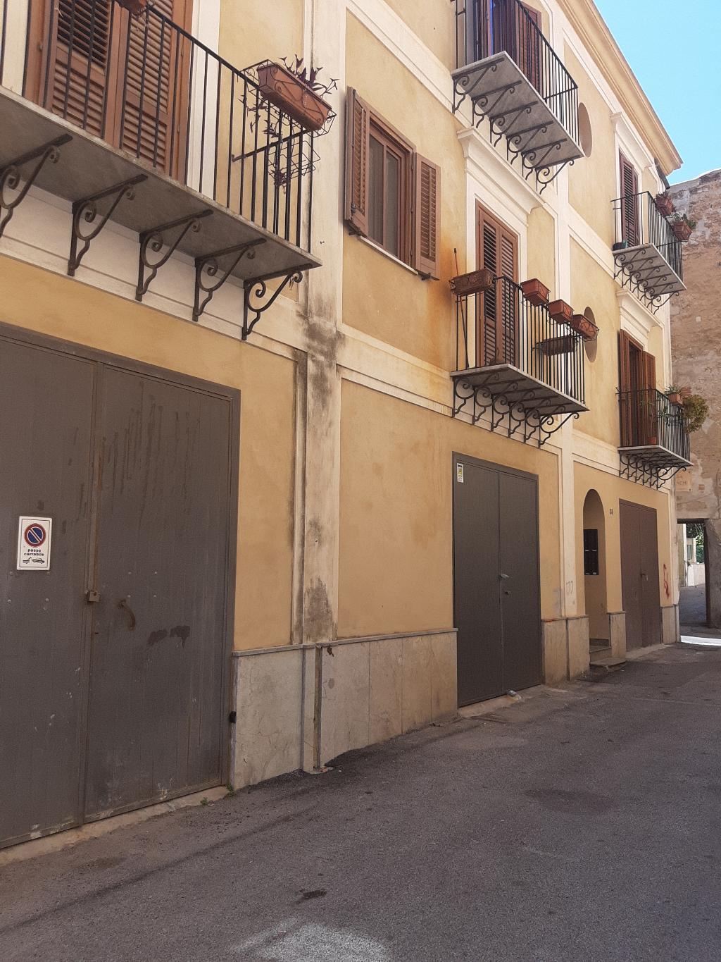  palermo vendita quart: kalsa/magione punto-casa-di-claudio-costantino