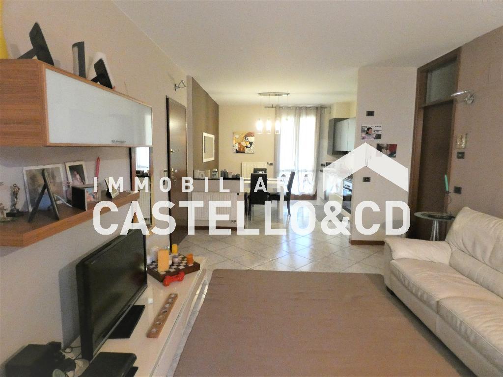 Appartamento SIRMIONE vendita   via ghidina CASTELLO&CD Immobiliare di Rambaldini Loretta