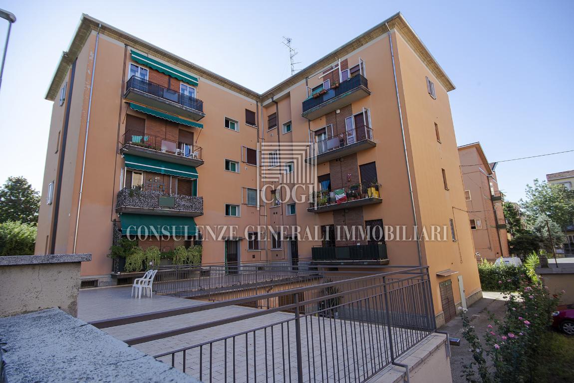  imola vendita quart:  compro casa srl