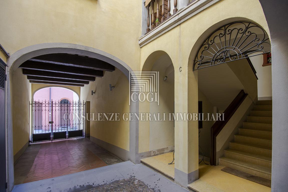 Appartamento IMOLA vendita   via Giudei Compro Casa Srl