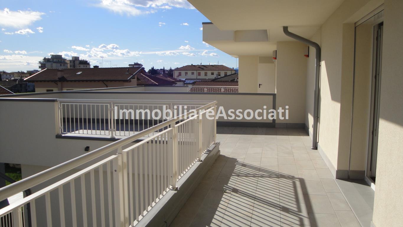  bassano-del-grappa vendita quart:  immobiliare-associati-di-andolfato-emanuela-mirca