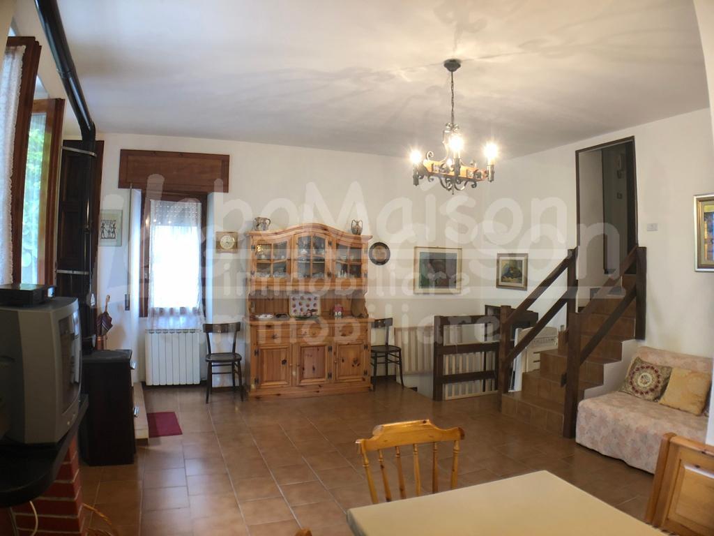 Villa Semi Indipendente COCQUIO-TREVISAGO vendita   via San Bernardo LaboMaison Immobiliare di Laura Bogni