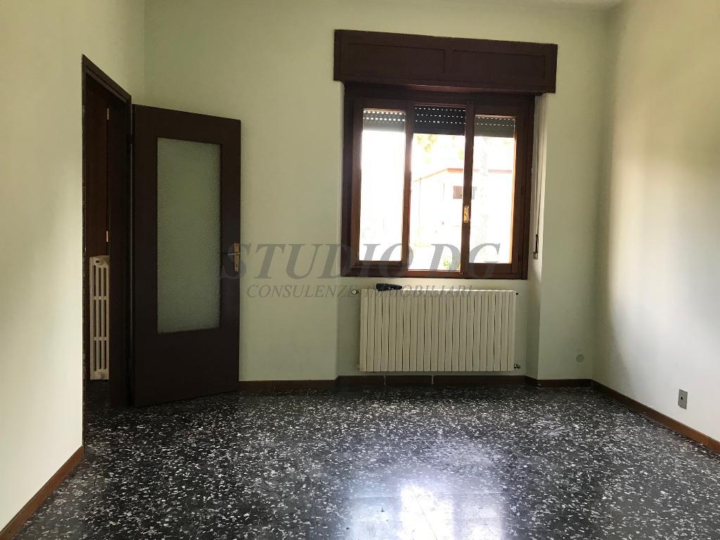 Villa CESANO MADERNO vendita   Via Mascagni Studio DG Immobiliare